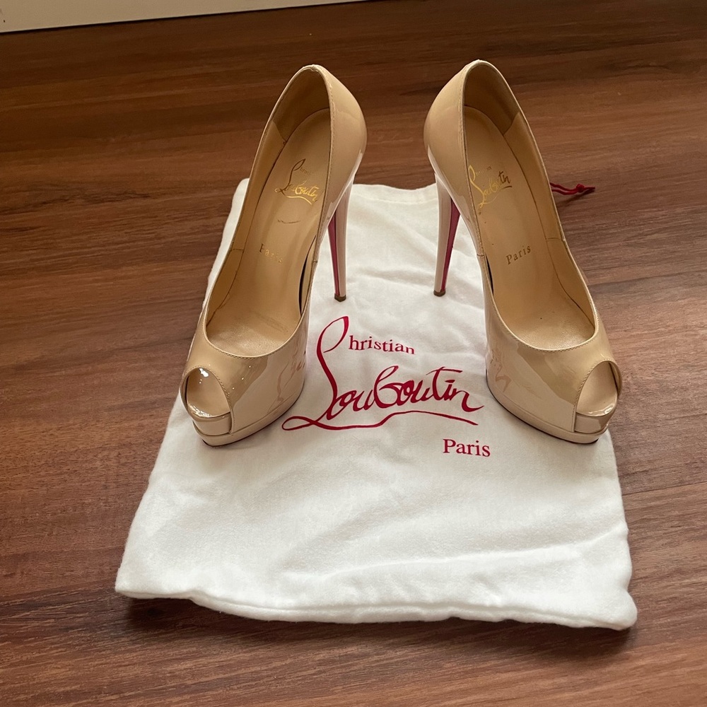 Nude Louboutin